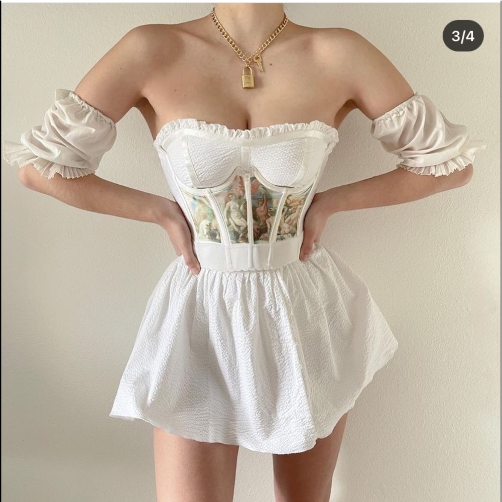 ISO Sororite XS underbust bustier!